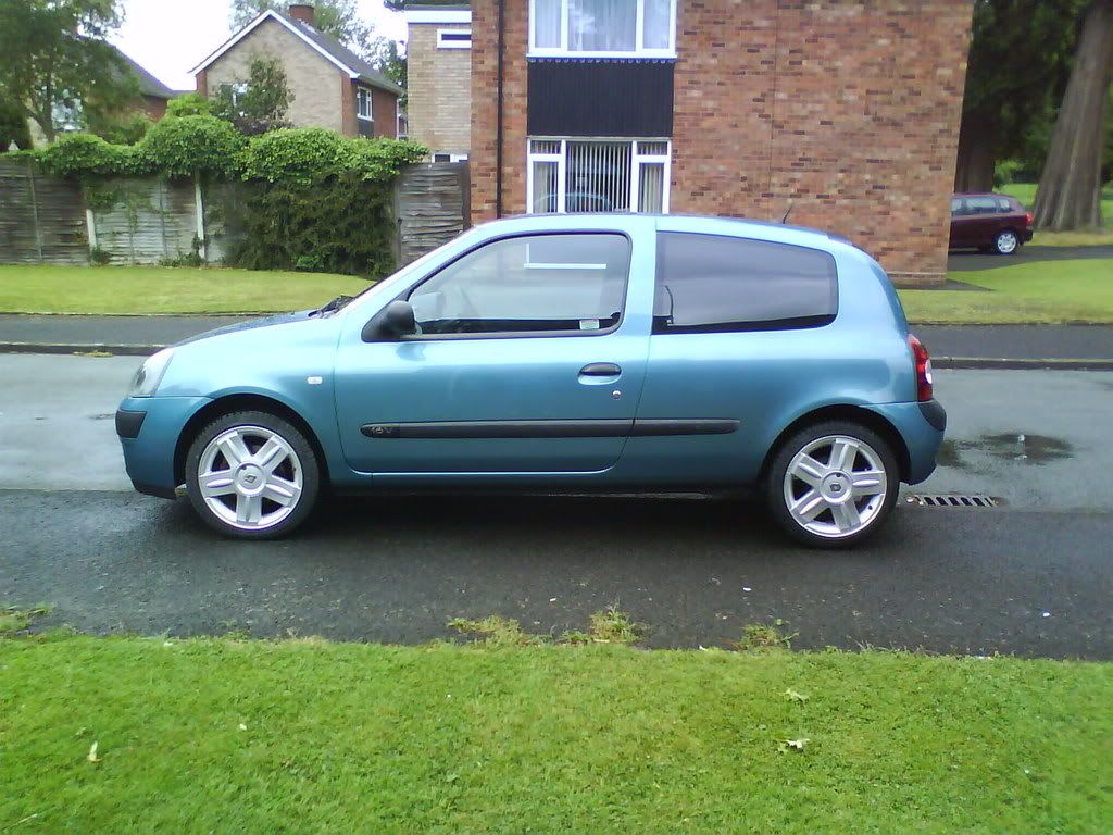 Baby Blue Clio