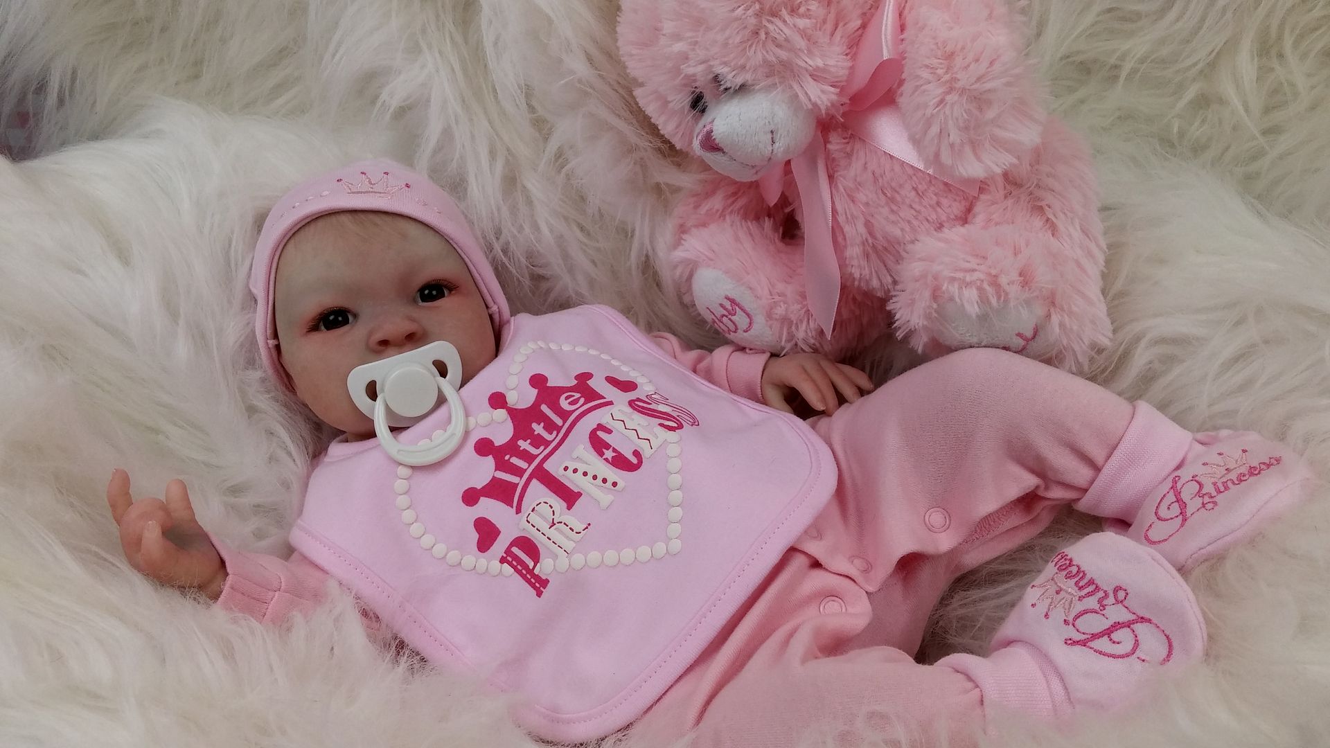 ***CLEARANCE SALE *** ALEINA PETERSON SHYANN REBORN BABY DOLL