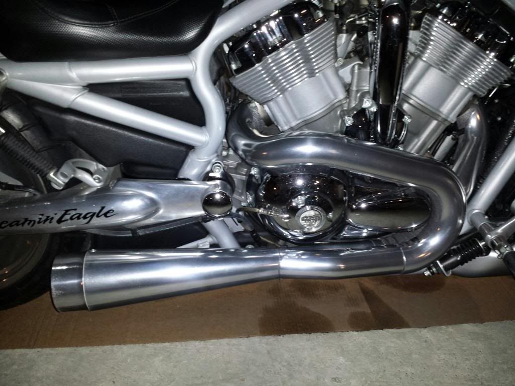 Complete exhaust system Chromex coated CFR w.VMOD baffle Harley Davidson VRod Forum