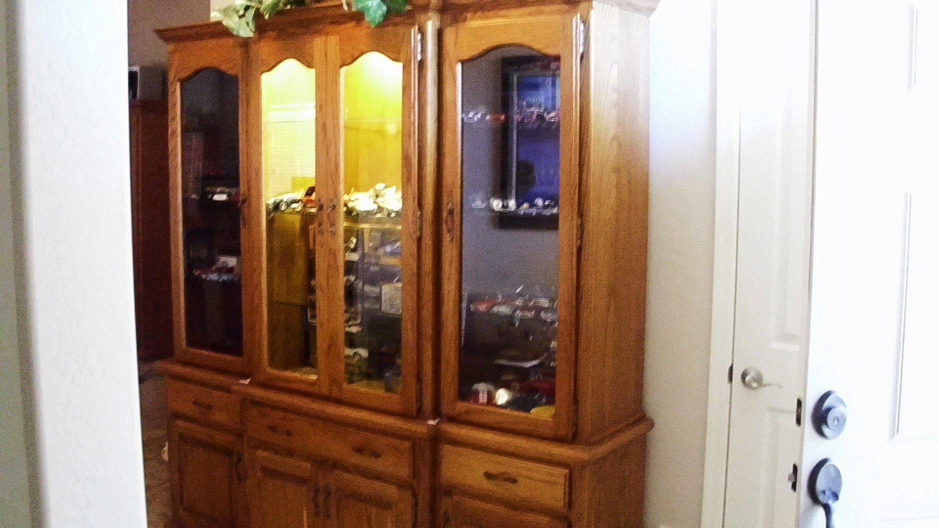 cabinet001_zps37812350.jpg