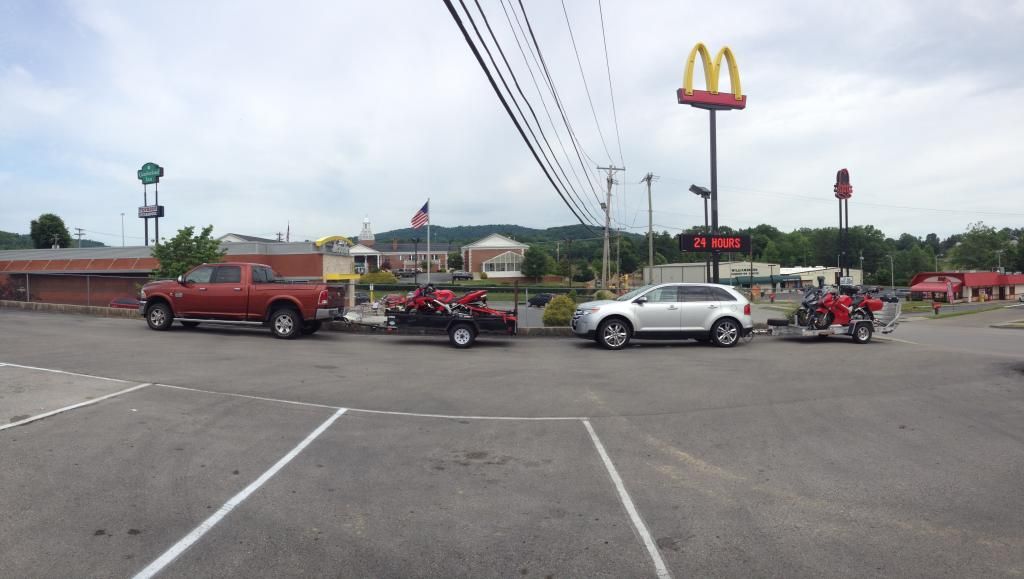 4C9E94E1-F659-4F24-8161-B64AE8D7FCA6.jpg