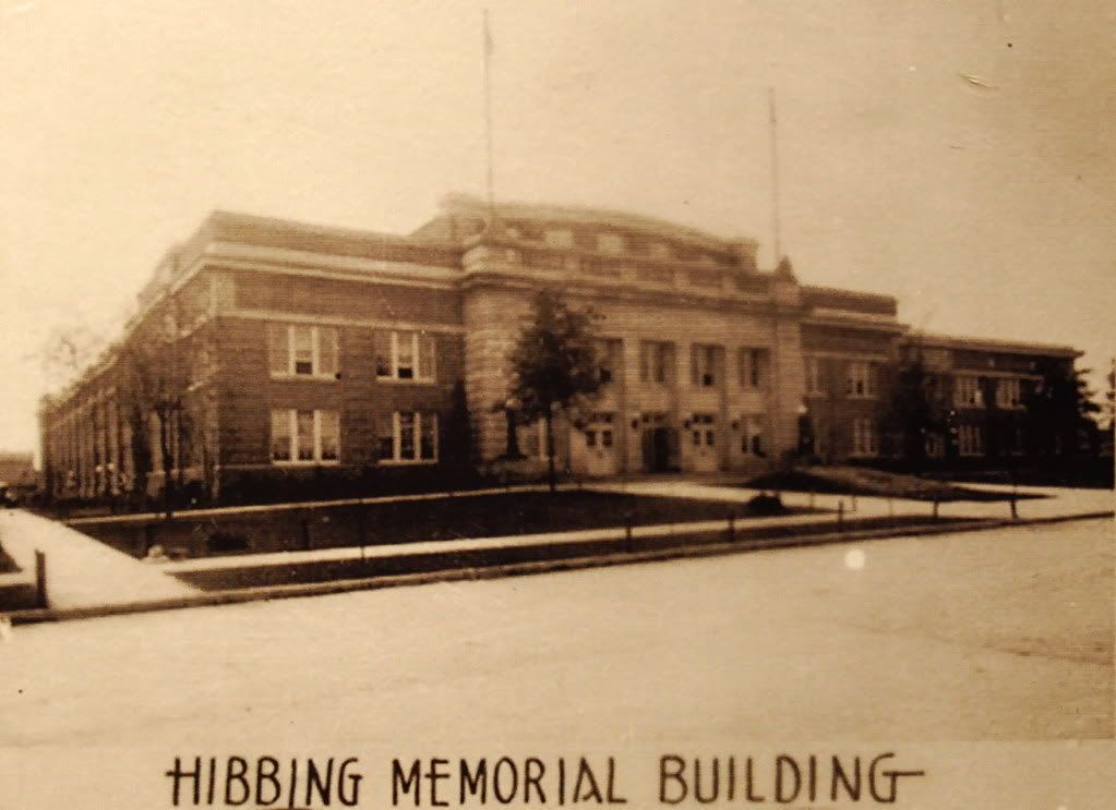 Hibbing Memorial Building in late 1930's