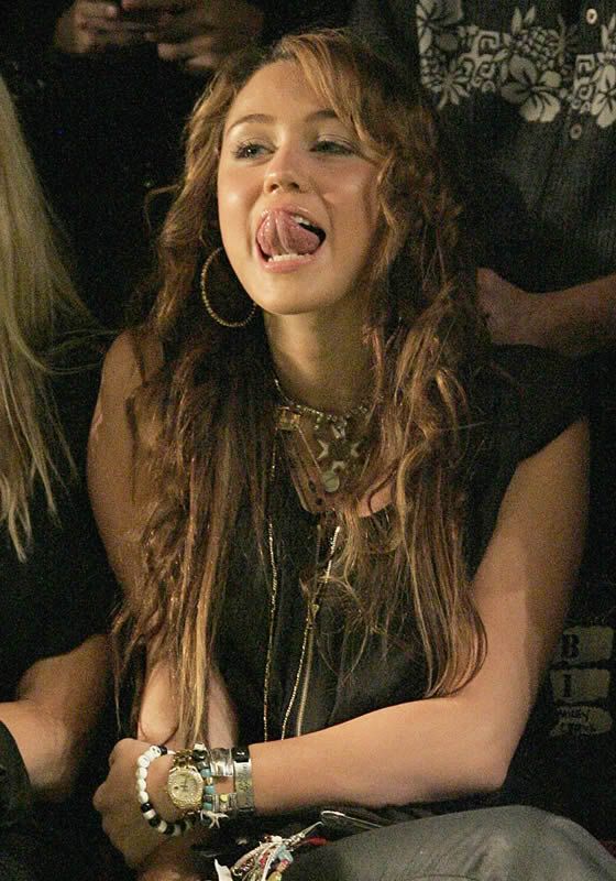 miley cyrus tongue