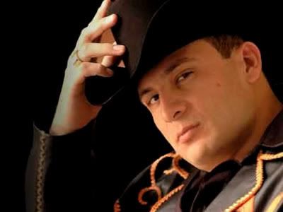 valentin elizalde mis enemigos. VALENTIN ELIZALDE. -Vencedor