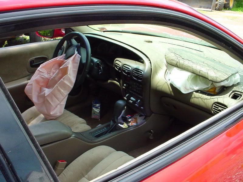 http://i209.photobucket.com/albums/bb294/ken_class/car4.jpg