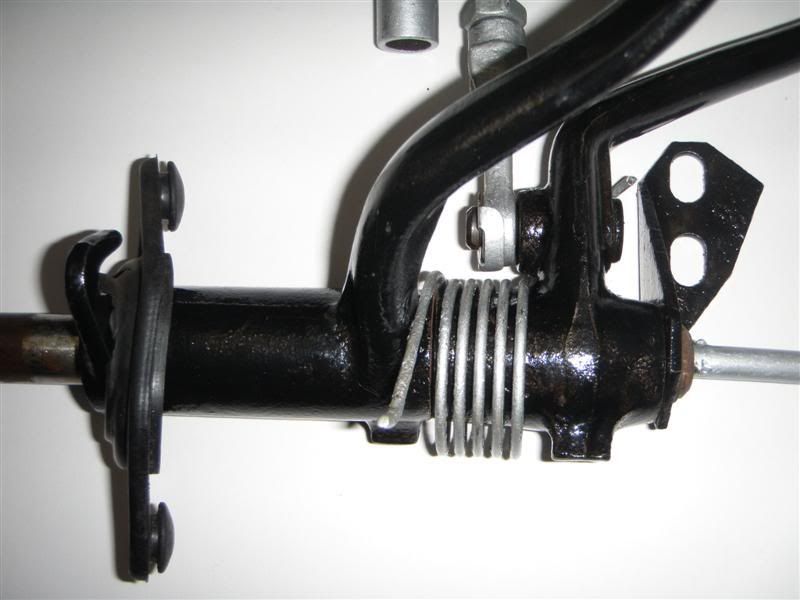 Brakes Brake pedal return spring location points T1 1966
