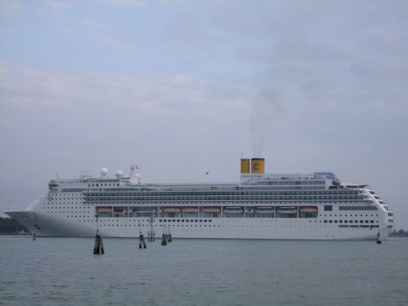 DSCF2895.jpg
