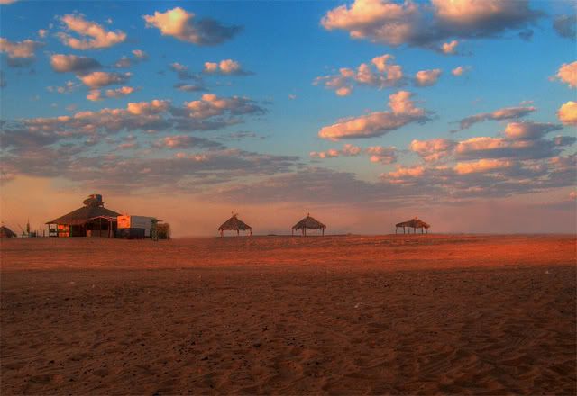 IMAGE: http://i209.photobucket.com/albums/bb50/firu3000/bajaca.jpg