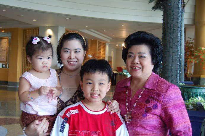Happy Birthday คุณแม่ค่า