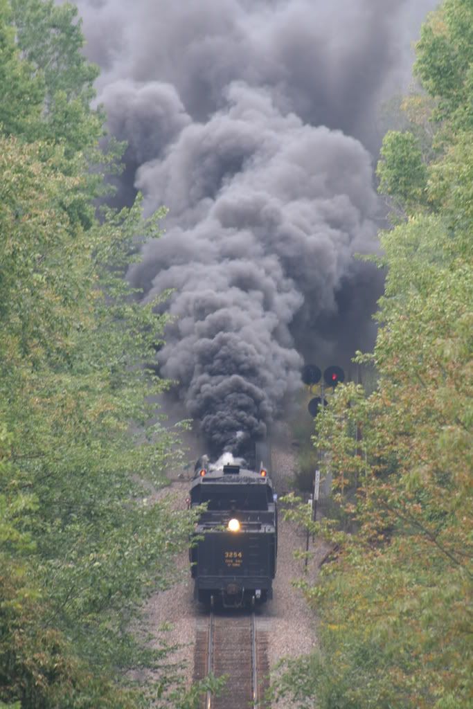http://i209.photobucket.com/albums/bb79/Dump_The_Air/Other%20Railroads/IMG_2895.jpg