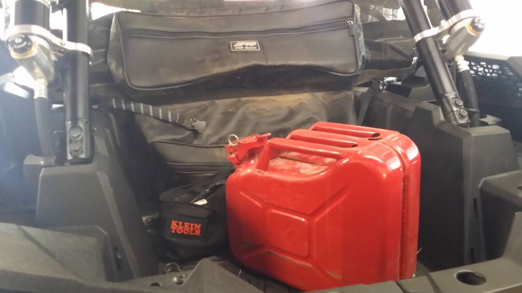 What's the best way to carry a couple gallons of extra gas? Polaris