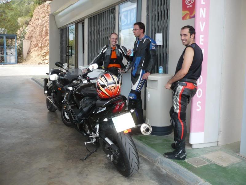 P1030392-1.jpg