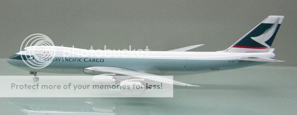   Models 1/400 Cathay Pacific Cargo Boeing 747 8 w/ Chrome stand  